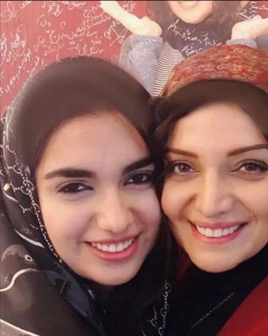 الهام پاوه نژاد