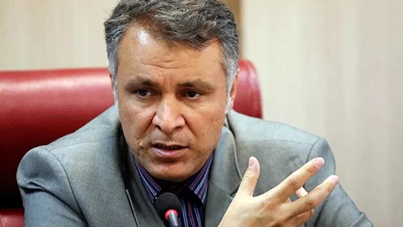 طعنه سنگین محمد فاضلی به جلیلی: ساکتان در برابر فیلترینگ چگونه از این حرفها میزنند؟