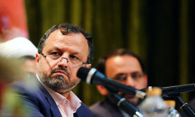 تکذیب یک استیضاح / وزیر اقتصاد در حاشیه امن !