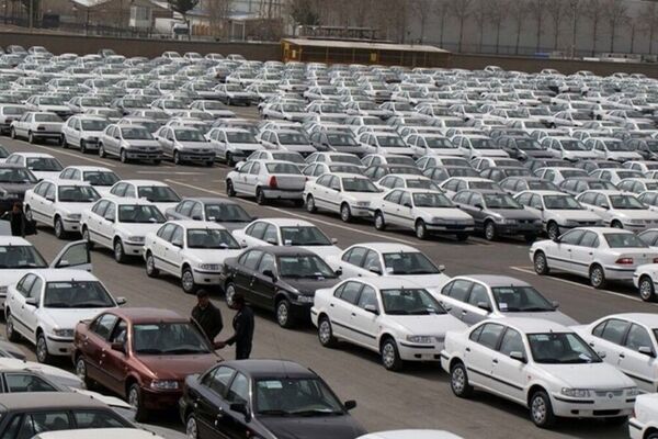 جدیدترین تغییرات بازار خودرو امروز ۳ آذر ۱۴۰۴؛ خودروهای محبوب چقدر گران شدند؟