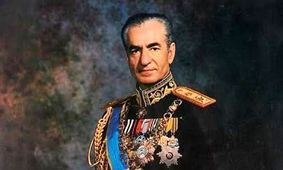 مقایسه استایل هر 3 همسر محمدرضا پهلوی در حین اسکی روی برف/ از کت و شلوار فوزیه تا استایل برند فرح !