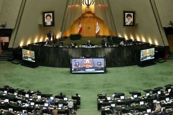 بانک آینده و خسارتی که از جیب این شخص جبران می‌شود!