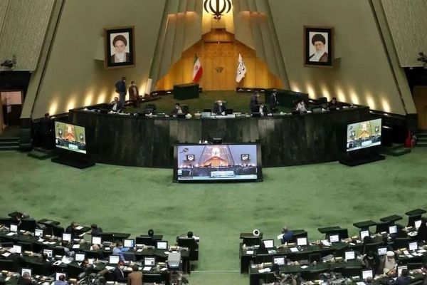 بانک آینده و خسارتی که از جیب این شخص جبران می‌شود!