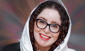 وقتی ژاله صامتی و دخترش با حرکاتشان روی صحنه غوغا به پا کردند! + فیلم