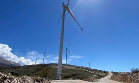 توافق ۱۰۰ میلیارد دلاری امارات و آمریکا در زمینه انرژی پاک