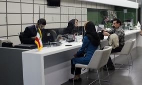 این دسته از افراد در فروردین‌ ماه بیشتر وام گرفتند / ماجرا چیست ؟!