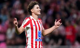 واکنش خولیان آلوارز به خبر انتقالش به بارسلونا!