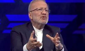 انتقاد وزیر امور خارجه احمدی نژاد از روحانی: روحانی با تعبیر «کدخدا» به آمریکا سیگنال داد که بدون هماهنگی شما کاری نمی‌کنم