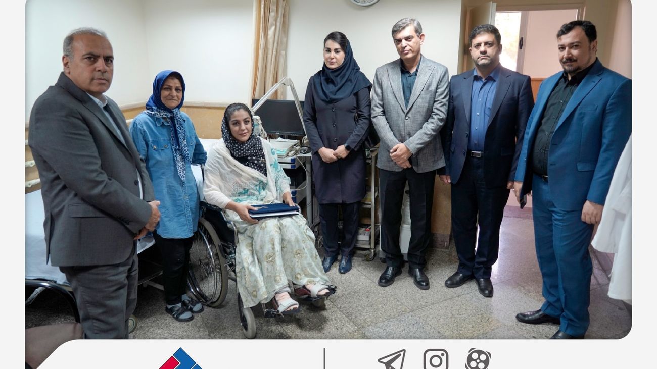 عیادت مدیران بیمه ملت از نماینده سانحهدیده شرکت