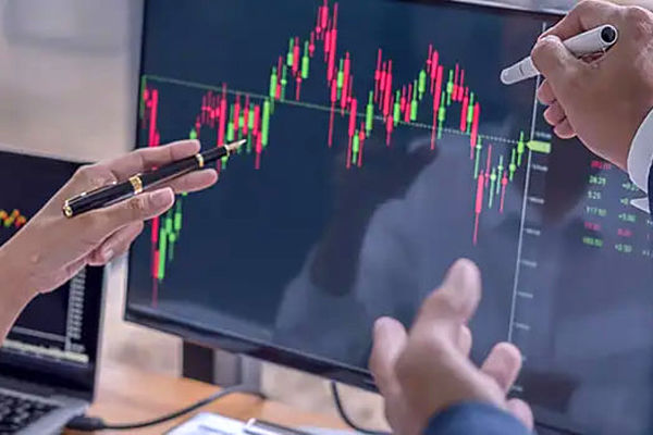 بازار بورس سبزپوش شد (9 شهریور1404) +نمادها