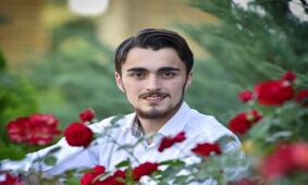 عکس / استایل عجیب نتیجه امام خمینی در ورزشگاه آزادی !