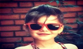 این عکس کودکی کدام بازیگر زن پر حاشیه ایران است؟ / عمرا بشناسی !