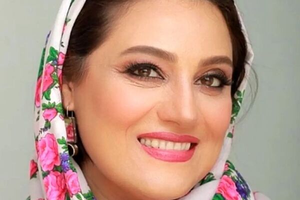 عکس‌های خاص و تیپ متفاوت مادرشوهر مهربان شبنم مقدمی؛ موهای پسرانه همه را شوکه کرد!
