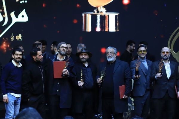 چرا برندگان تندیس حافظ 1404 با خنده‌های خود همه را شگفت‌زده کردند؟+ فیلم