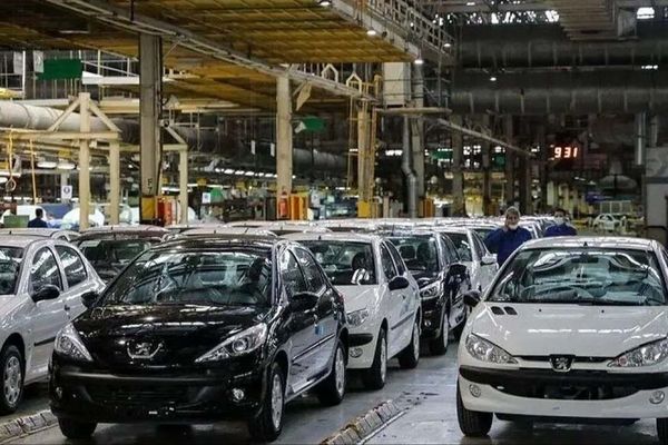 قیمت خودرو امروز 11 آبان 1404 / بازار خودرو عجیب شد + جدول