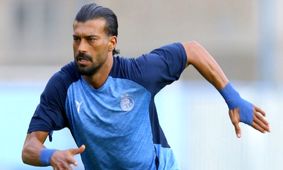 رامین رضاییان: شوخی با پیراهن آبی ممنوع! +عکس