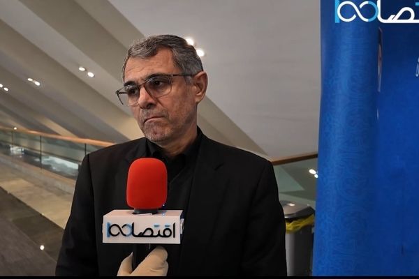 دولت قول داده تلاطم ارزی را مدیریت کند/ مردم نگرانند دولت قول بدهد اما عملیاتی نشود+فیلم