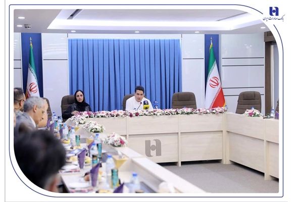 برگزاری بزرگترین کنسرت مردمی تاریخ موسیقی ایران با حضور همایون شجریان در میدان آزادی/ همایون شجریان: بانک صادرات ایران همراه ما در کنار مردم ایستاده است