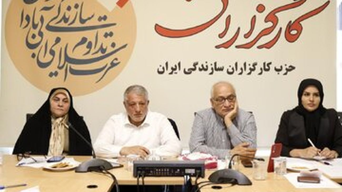 تصویری از فائزه هاشمی بعد از آزادی از زندان