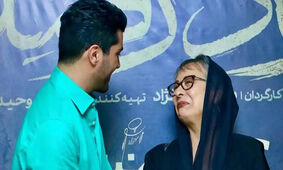 عکس جنجالی از دستبوسی سینا مهراد همه را شوکه کرد!