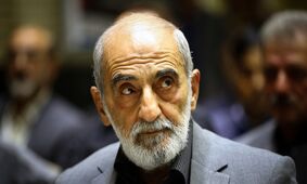 واکنش شریعتمداری به سخنان پزشکیان؛ چه گزینه‌هایی جز جنگ و مذاکره وجود دارد؟