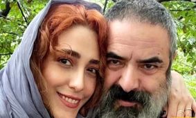 رازهای شوکه‌کننده منزل حسن معجونی؛ از تصویر شاه قاجاری تا قوری‌های خاص! + فیلم