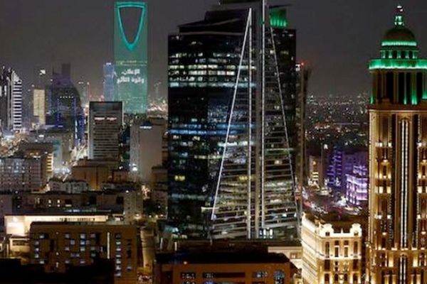 سرمایه‌گذاران خارجی در این کشور عربی  محتاط‌تر شدند
