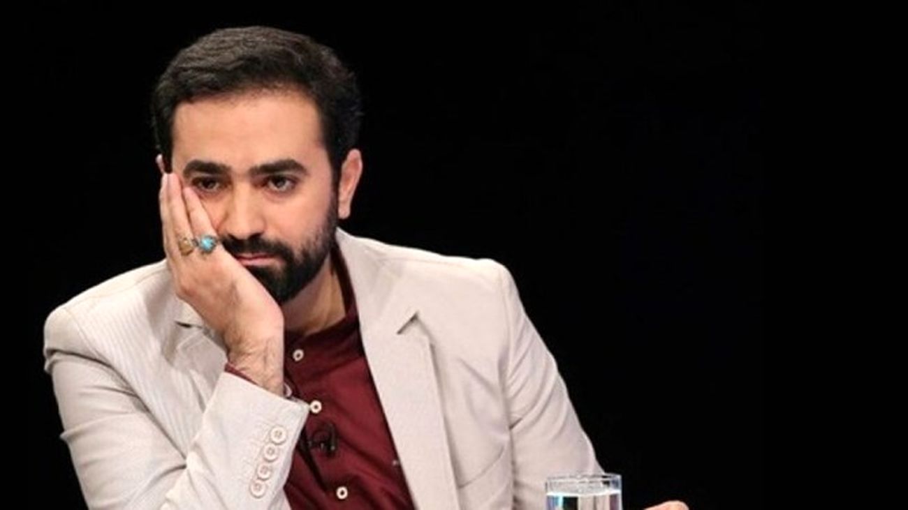 مجری سیاسی و جنجالی برنامه رمضانی می چرخاند