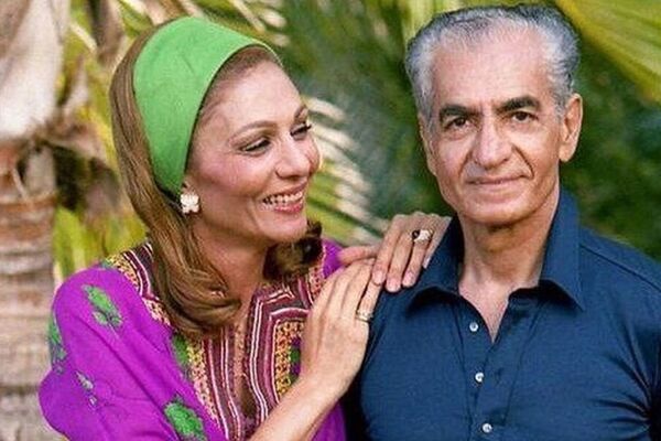اولین روز مادر شدن فرح پهلوی؛ تولد ولیعهدی که با تجمل‌گرایی محمدرضا خبرساز شد!