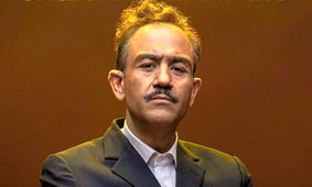 مهران غفوریان را در این عکس نمی شناسید / آقای بازیگر زنانه پوش شد ؟!