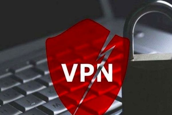 رسایی: پای برخی بانک‌های خصوصی در فروش فیلترشکن‌‌ها در میان است +‌ فیلم