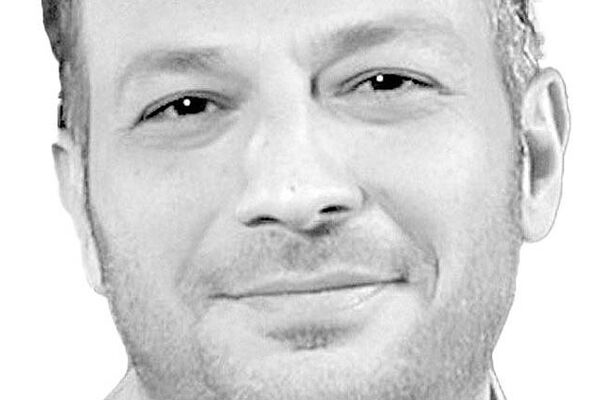  سازمان نظام مهندسی؛ نهاد حرفه‌ای یا کارگزاری توزیع خدمات؟ 
