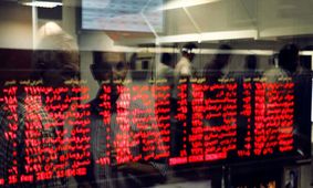  بزرگترین ریزش شاخص بورس رقم خورد/ یکشنبه بازار سرمایه چرا سیاه شد؟



