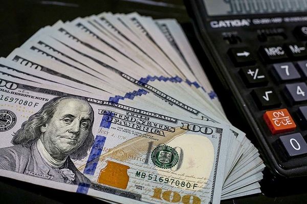 شرط مهم ریزش سنگین‌ قیمت دلار /مداخله بزرگ در راه است؟