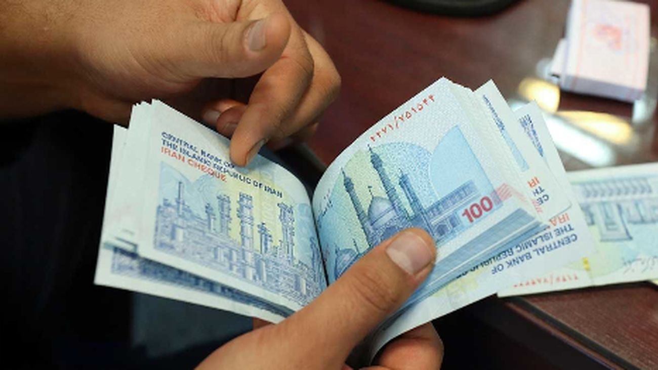 دریافت وام 200 میلیون تومانی با کارت یارانه/ فرصت ویژه برای سرپرستان خانوار