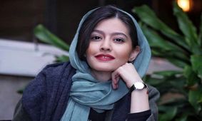 تنها عکس از پدر و مادر خیلی شیک ساحل پوست شیر ! / زیبایی خانم بازیگر ارثی است !