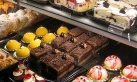 بازار شیرینی در عید قربان زیر و رو شد