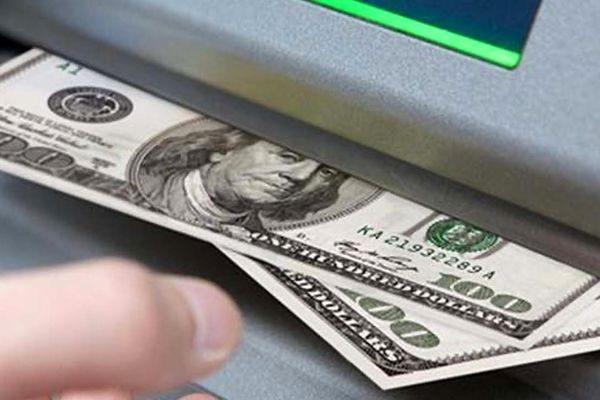 قیمت دلار امروز چهارشنبه ۷ آبان ۱۴۰۴ + جدول