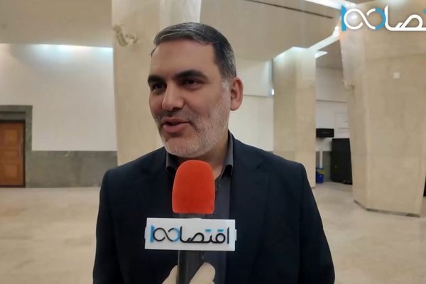 شرایط دشواری داریم اما بزرگ نمایی می شود /نگذاریم بیان دردها مردم را ناامید کند+فیلم