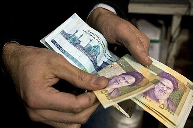 دستمزد کارگران بدون محاسبه هزینه معیشت واقعی نمیشود