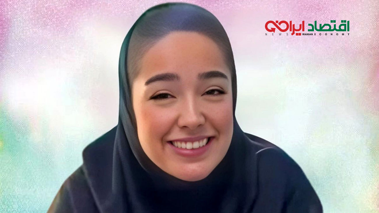 عکس لو رفته از خانم معلم اخراجی قائمشهر در تولد / با مقنعه کجا و این لباس کجا ؟!