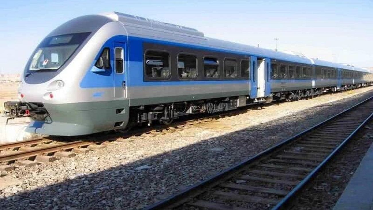 چرا قطارهای تندروی رجا از سِیر خارج شد؟