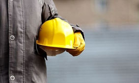 خبر مهم درباره حقوق کارگران / وزیر کار آب پاکی را روی دست کارگران ریخت 
