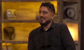  عکس متفاوت ساسانِ سریال فاصله‌ها در فنلاند / شاهرخ شاهی چه جذاب شده !