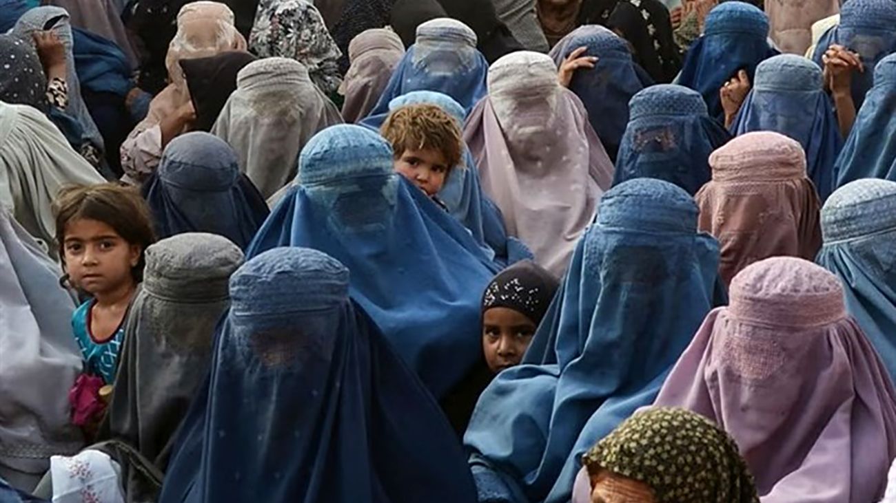 زایمان رایگان ۱۰۰ هزار زن افغان در ایران