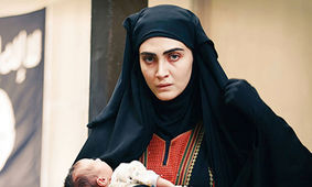 زیبایی جادویی الناز ملک با رنگ خاص چشمانش ! / گیرایی پسرکش خانم بازیگر در عکس جدیدش !