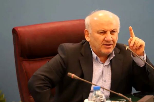 جنگی که پایان ندارد/ درباره اظهارات استاندار مازندران و حملات به او