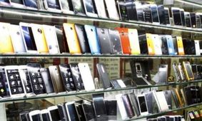 شوک قیمتی در بازار گوشی‌های هوشمند / قیمت گوشی سامسونگ، شیائومی و آیفون امروز یکشنبه ۷ اردیبهشت
