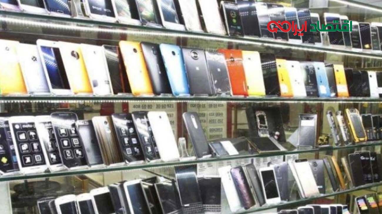 شوک قیمتی در بازار گوشی‌های هوشمند / قیمت گوشی سامسونگ، شیائومی و آیفون امروز یکشنبه ۷ اردیبهشت