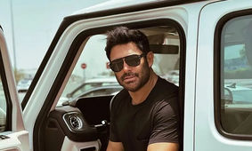 پارتی 47 سالگی محمدرضا گلزار با ملی‌پوشان ایران در دبی+ عکس 17 نفر